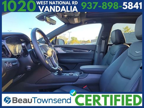 Used 2023 Cadillac XT5 Premium Luxury w/ Technology Package image 17