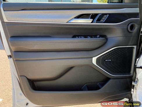 New 2025 Jeep Wagoneer Series II w/ Convenience Group I image 26