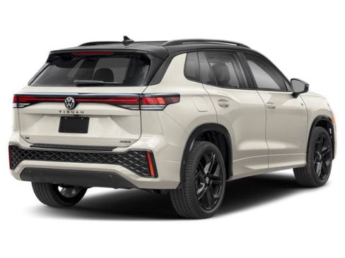 New 2026 Volkswagen Tiguan SE R-Line FWD image 2