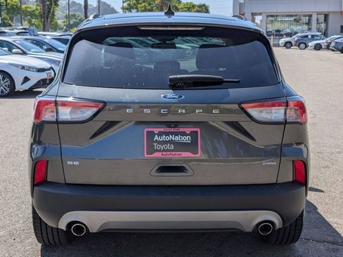Used 2020 Ford Escape SE Sport FWD image 7