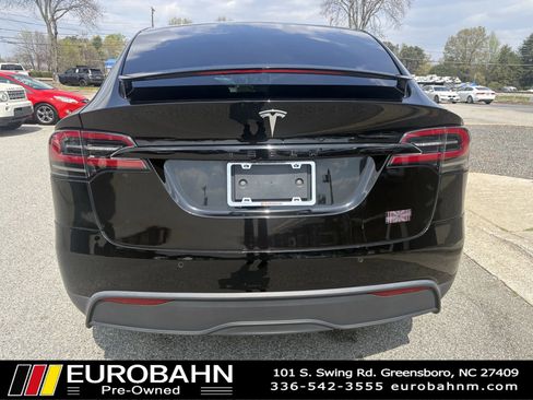 Used 2022 Tesla Model X Plaid AWD/4WD image 5