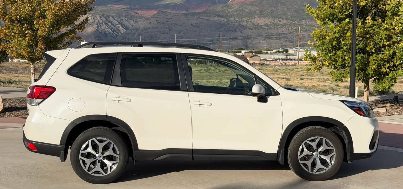 Used 2021 Subaru Forester Premium AWD/4WD image 5