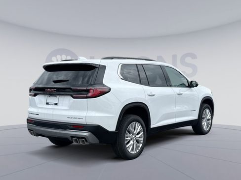 New 2026 GMC Acadia Elevation image 7