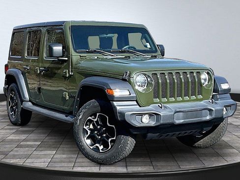 Used 2021 Jeep Wrangler Unlimited Sport AWD/4WD image 12