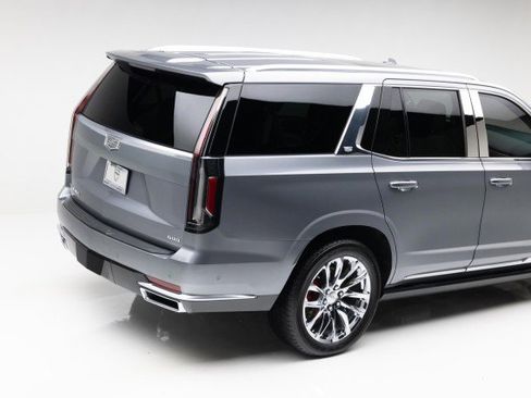 Used 2021 Cadillac Escalade Premium Luxury Platinum w/ LPO, Radiant Package image 27