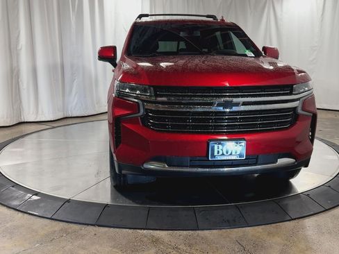 Used 2022 Chevrolet Tahoe LT w/ Luxury Package image 4