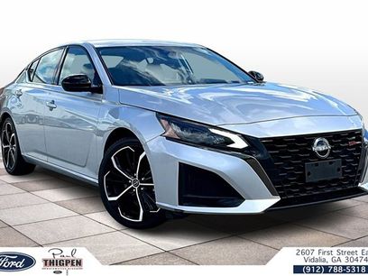 Used 2023 Nissan Altima 2.5 SR