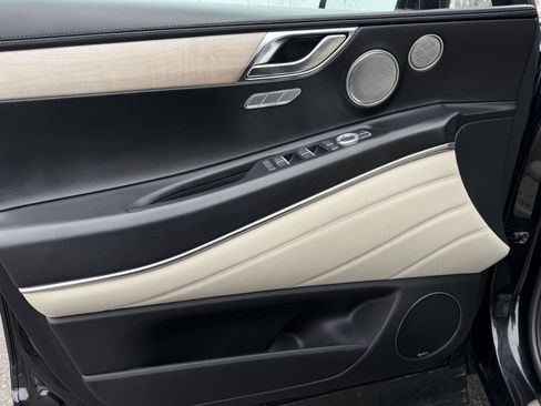 Used 2021 Genesis GV80 3.5T w/ Prestige Package 07 image 9