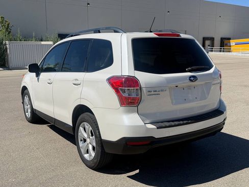 Used 2015 Subaru Forester 2.5i Premium AWD/4WD image 9