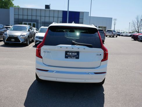 Used 2025 Volvo XC90 B6 Plus w/ Protection Package Premier AWD/4WD image 6