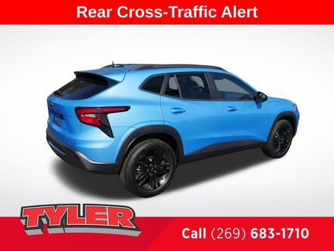New 2025 Chevrolet Trax ACTIV w/ Sunroof Package image 8