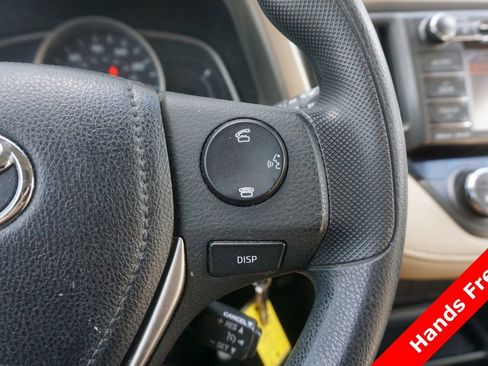 Used 2013 Toyota RAV4 XLE AWD/4WD image 4