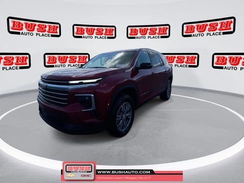 New 2025 Chevrolet Traverse LT w/ Enhanced Driving Package image 6