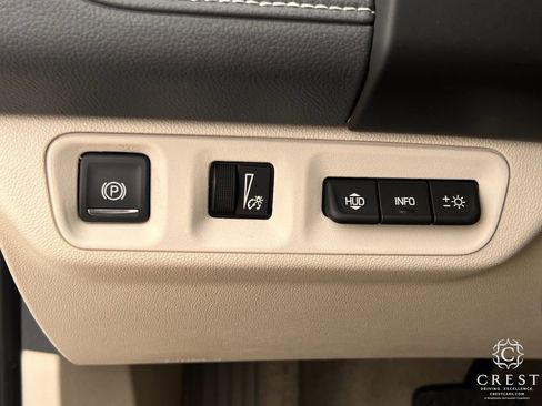 Used 2023 GMC Acadia Denali w/ Denali Ultimate Package image 21