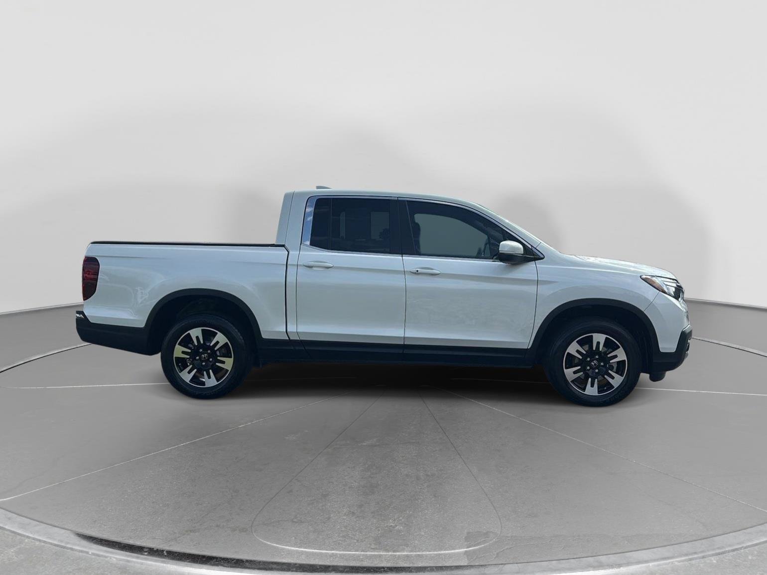Used 2020 Honda Ridgeline RTL image 13