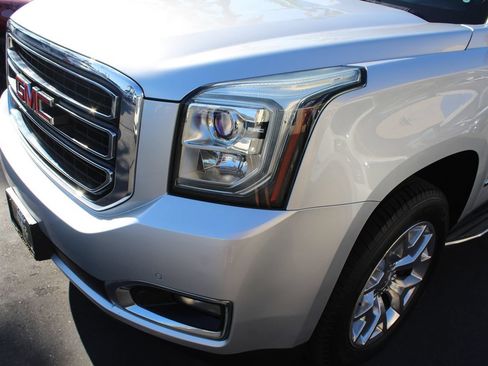 Used 2015 GMC Yukon SLT w/ Open Road Package AWD/4WD image 10