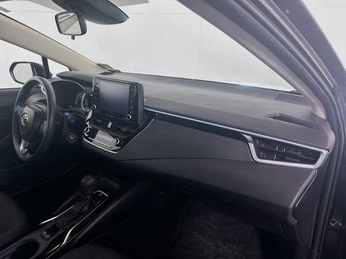 Certified 2022 Toyota Corolla LE image 27