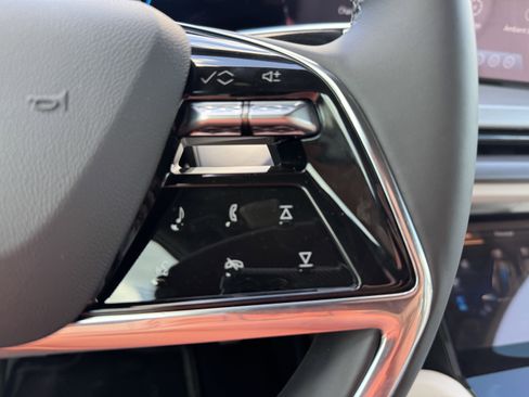 New 2026 Cadillac Vistiq Luxury image 29