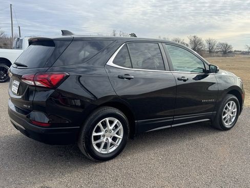 Used 2024 Chevrolet Equinox LT image 6