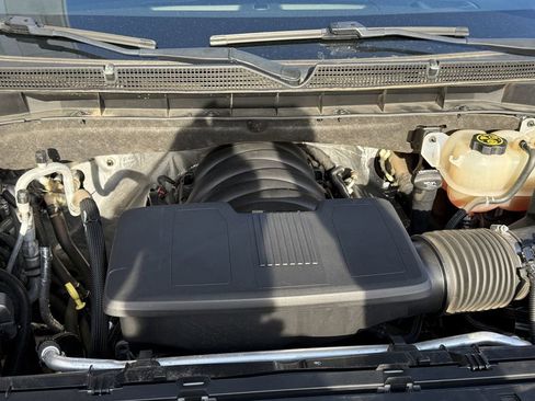 Used 2021 GMC Yukon SLT image 10