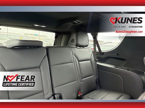 Used 2025 GMC Yukon XL Denali image 47