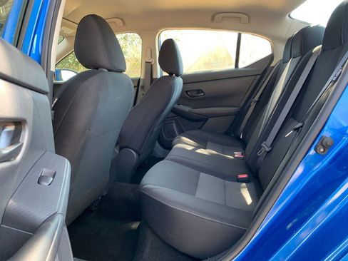 Used 2025 Nissan Sentra SV image 22