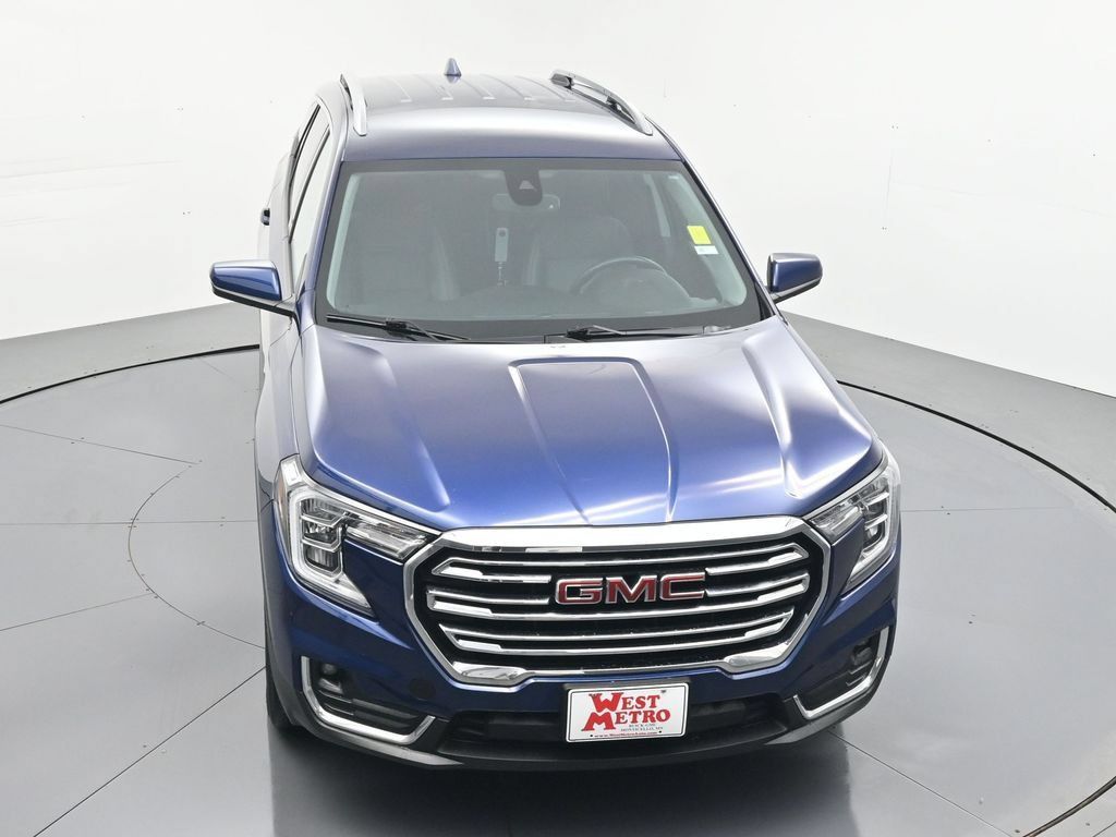 Used 2023 GMC Terrain SLT AWD/4WD image 6