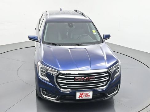 Used 2023 GMC Terrain SLT AWD/4WD image 6