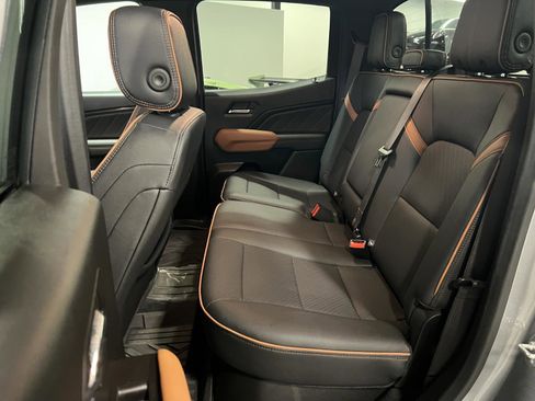 Used 2024 GMC Canyon AT4 w/ AT4 Premium Package image 28