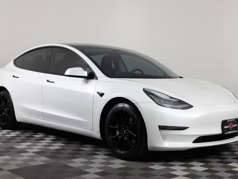 Used 2020 Tesla Model 3 Long Range AWD/4WD image 11