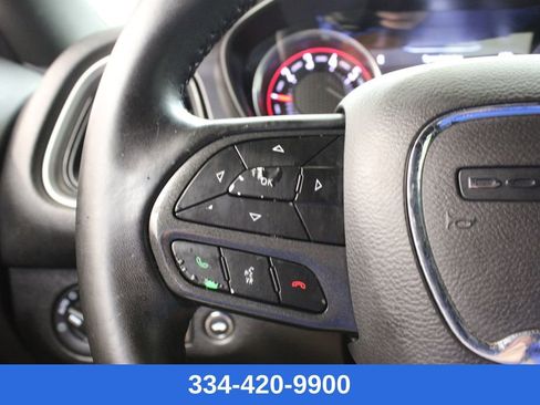 Used 2020 Dodge Challenger SXT image 22