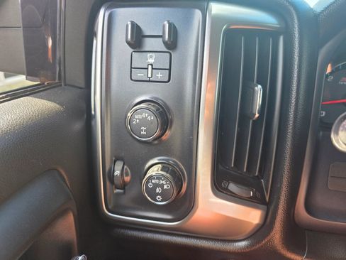 Used 2017 Chevrolet Silverado 1500 LT w/ All Star Edition AWD/4WD image 16