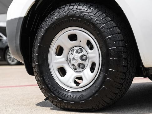 Used 2019 Nissan Frontier S RWD image 50