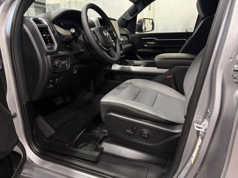 Used 2025 RAM 1500 Big Horn image 3