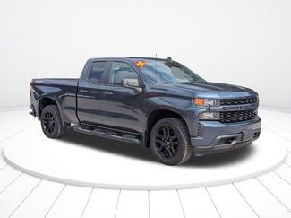 Used 2022 Chevrolet Silverado 1500 Custom w/ LPO, Blackout Package AWD/4WD video 2