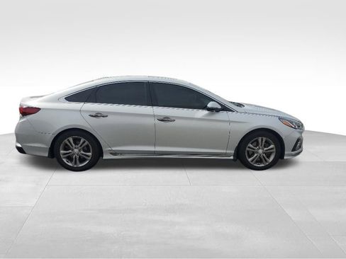 Used 2019 Hyundai Sonata Sport w/ Tech Package 03 FWD image 7