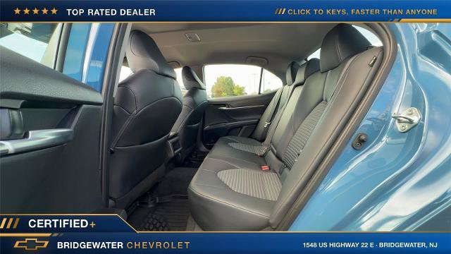 Used 2024 Toyota Camry SE AWD/4WD image 14