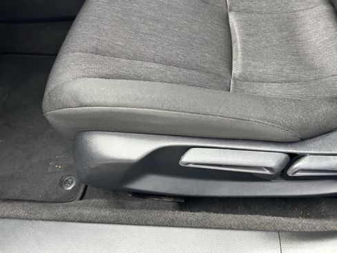 Used 2023 Honda Accord LX image 11