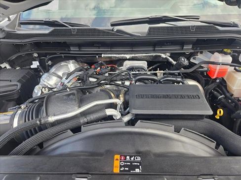 New 2026 Chevrolet Silverado 2500 ZR2 AWD/4WD image 17
