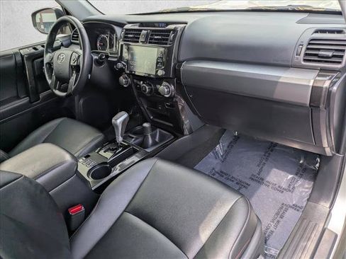 Used 2023 Toyota 4Runner TRD Off-Road Premium w/ Moonroof Package AWD/4WD image 20