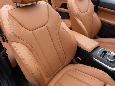 Used 2023 BMW 430i xDrive Convertible image 11