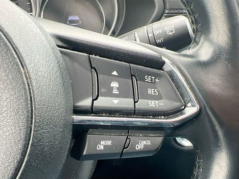 Used 2020 MAZDA CX-5 Touring image 13