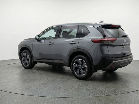 Used 2025 Nissan Rogue SV FWD image 6