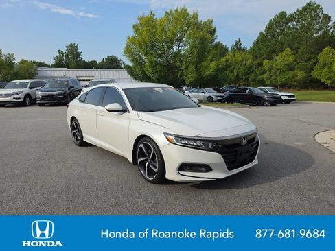 Used 2019 Honda Accord Sport image 7