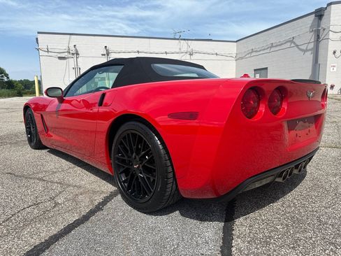 Used 2005 Chevrolet Corvette Convertible w/ Preferred Equipment Group RWD image 7