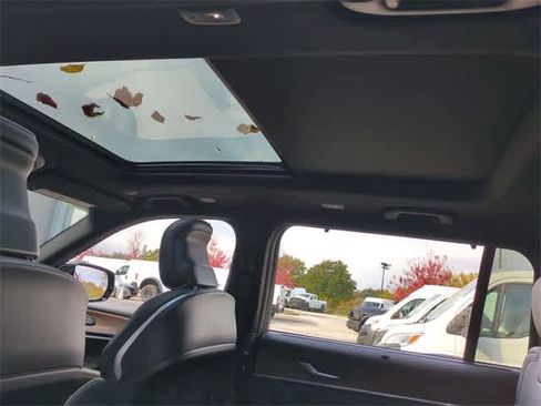 New 2025 Jeep Grand Cherokee L Summit w/ Obsidian Package image 20