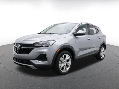 Used 2025 Buick Encore GX Preferred FWD image 3