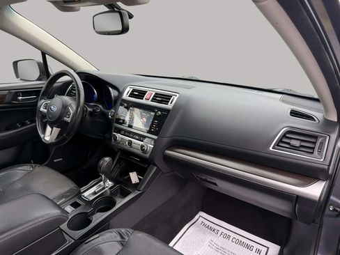 Used 2015 Subaru Legacy 2.5i Limited AWD/4WD image 16