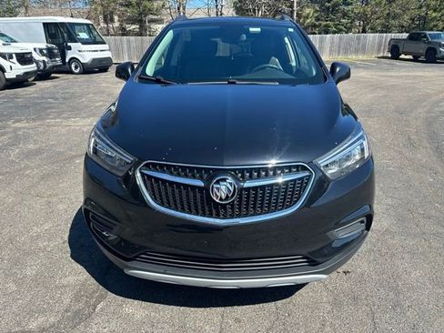 Used 2021 Buick Encore Preferred w/ Safety Package AWD/4WD image 3