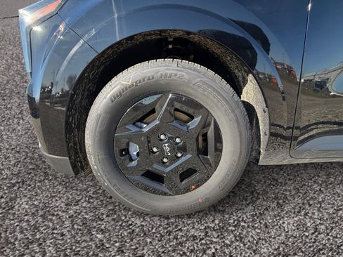 New 2026 Kia Carnival LXS image 14